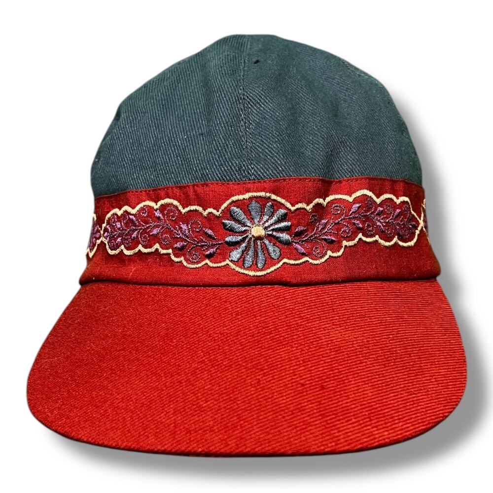 Vintage 90s Women's Embroidered Flower Vine Elastic Strap Cottagecore Granny Hat - Picture 3 of 6